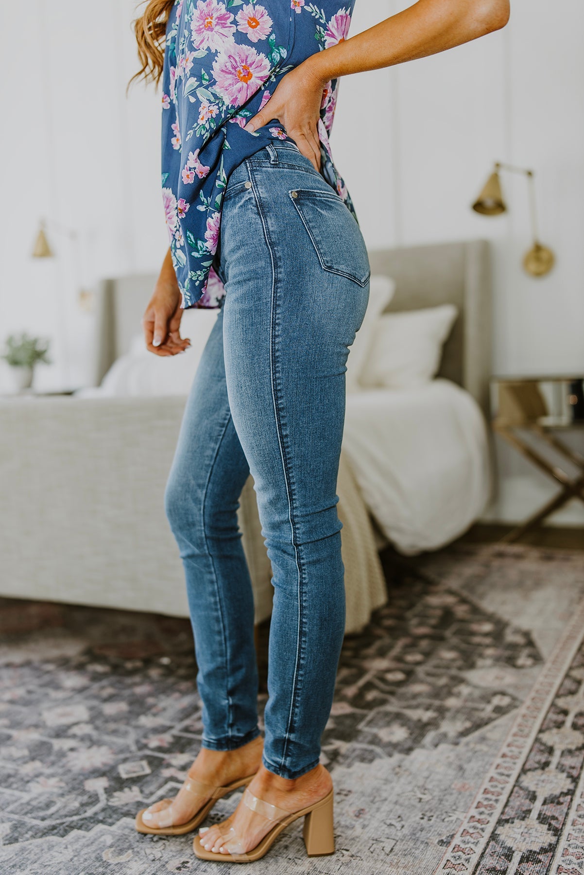 JunyHi-WaistControlTopCoolDenimSkinny7web_ABC